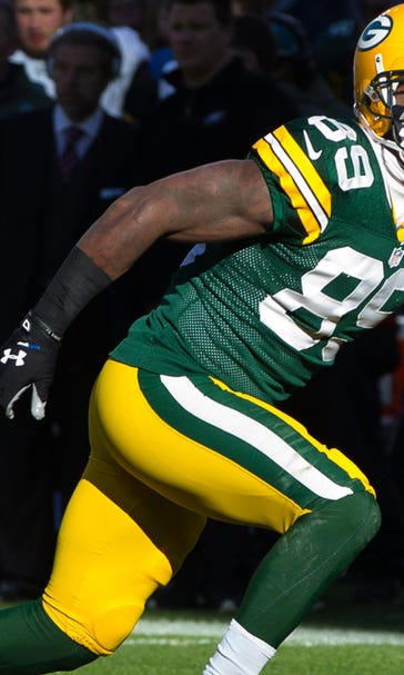 Raiders sign ex-Packers WR James Jones to 3-year deal